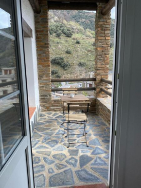 CASA EL RÍO, Trevélez